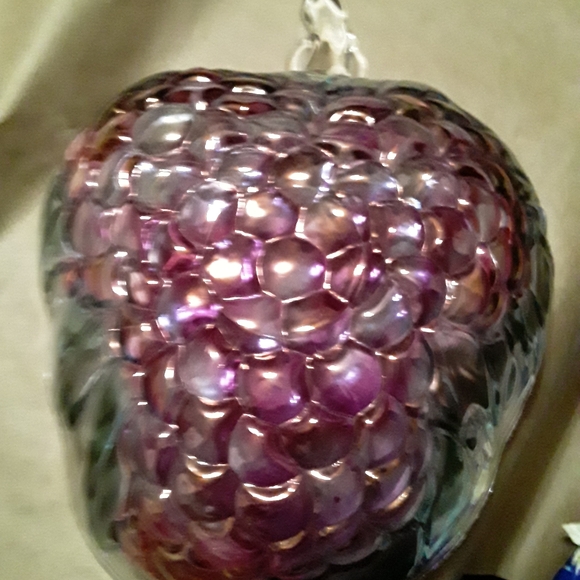 Large Indiana glass Grape shape dish - Picture 6 of 8